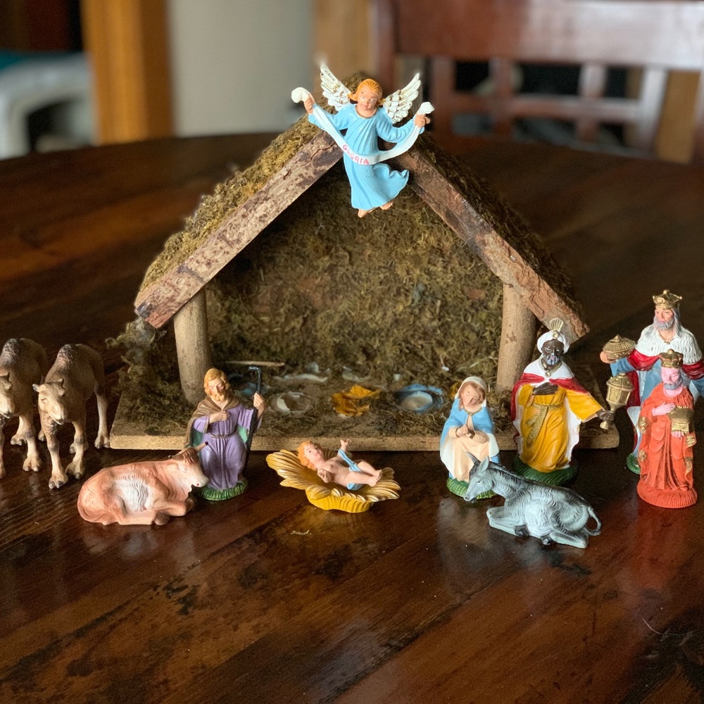 Vintage Nativity Set (figure bottoms marked Italy)